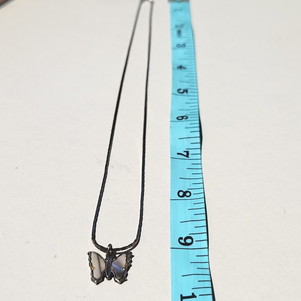 Vintage Butterfly Pendant Necklace Liquid Sterling Silver Mother of Pearl Inlay - Picture 4 of 5
